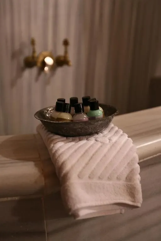 Noble House Galata Bed & Breakfast İstanbul 3*,